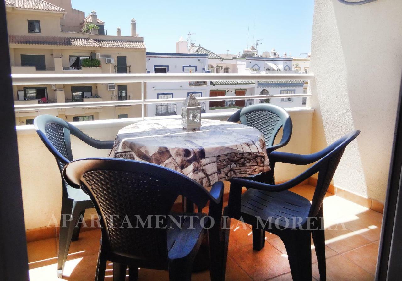 Apartamento La Morera เนร์คา ภายนอก รูปภาพ