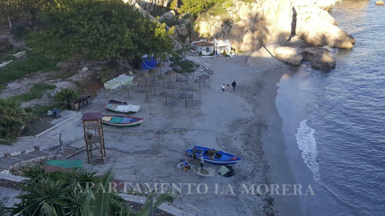 Apartamento La Morera เนร์คา ภายนอก รูปภาพ